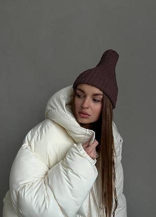 Шапка в'язана з рваним ефектом