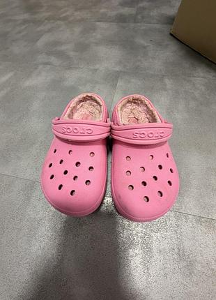 Шльопанці жіночі crocs утеплені рожеві