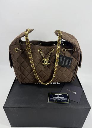 Bucket bag