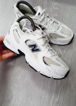Женские кроссовки new balance 2