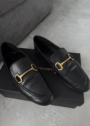 Лофери жіночі massimo dutti чорні, розмір 36, довжина устілки 23.5 см, шкіра