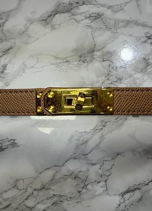 Жіночий бежевий шкіряний ремінь hermes з золотою фурнітурою