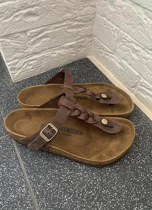 Шльопанці жіночі birkenstock коричневі