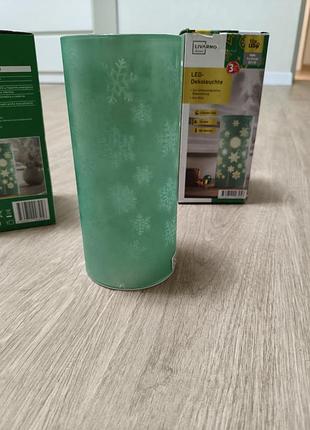 [уцинка] стеклянный вазоч-подсвечник со снежинками livarno home (9х19.5 см)