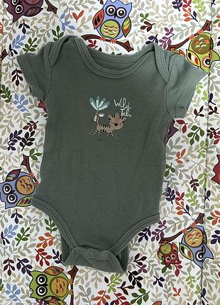 Боді petit béguin 62 р. (3 міс) з тигреням «wild tribu», оливкове