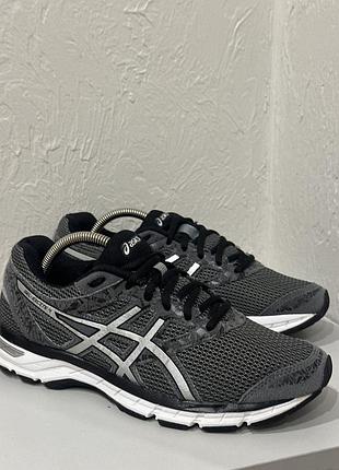 Фірмові кросівки asics gel 40,5