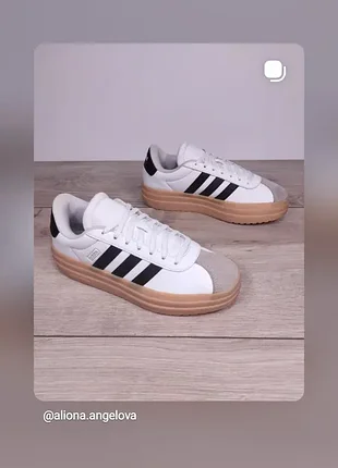 Кросівки adidas 39р 9