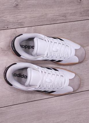Кросівки adidas 39р 6