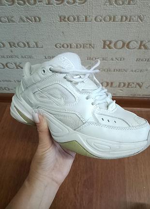 Кроссовки nike monarh
