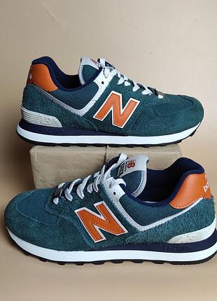 Кроссовки new balance 574.
размер 40 длина стельки 25,5 см.