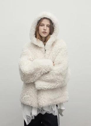 Тепла шуба zara