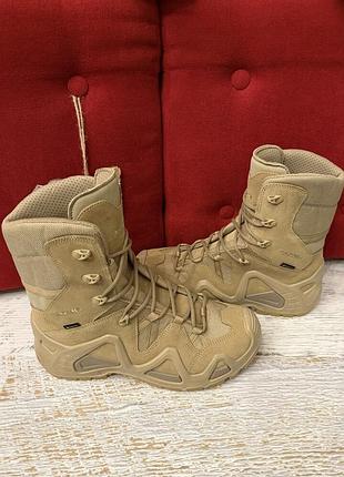 Кожаные фирменные ботинки lowa gore-tex 42 1/2р.