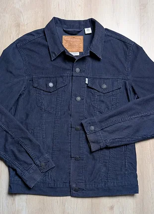 Куртка вельветова levi's trucker premium темно-синя, m