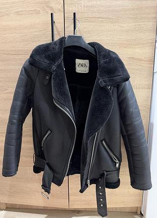 Дублянка жіноча zara чорна