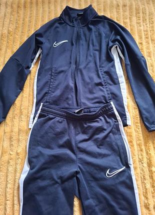 Спортивний костюм для хлопчика nike, синій, розмір 137-138