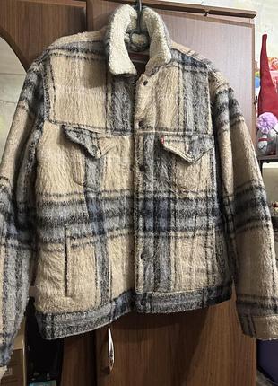 Тепла чоловіча куртка levi’s
