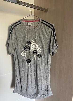 Вінтажна футболка adidas m оригінал сіра з принтом (vintage y2k)