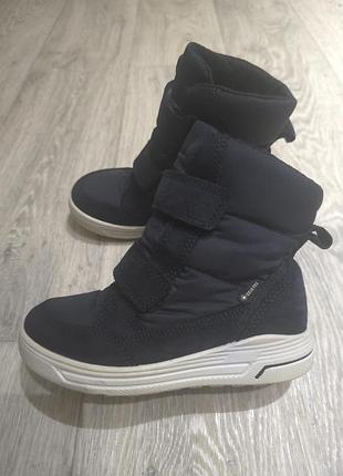 Продам зимние ессо р.29 стелька 18,5см - 19см.