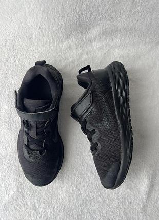 Кросівки фірми nike 32 розміри за устілкою 20,5 см