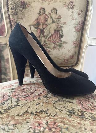 Туфлі замша prada