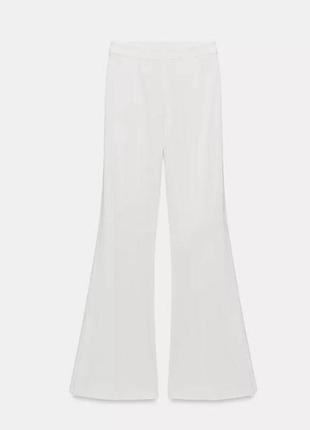 Стильні брюки кльош від zara, м
