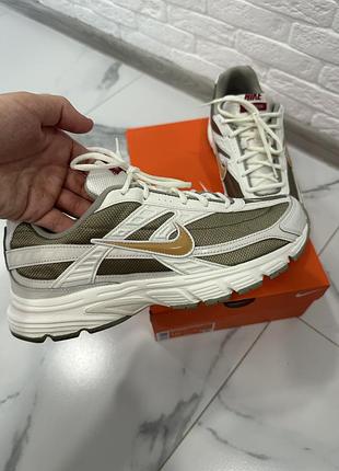 Кросівки nike initiator neutral olive
