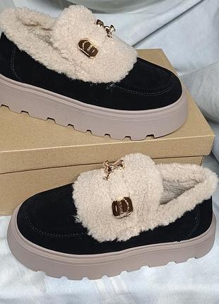 Автоледи,зимние угги 
plps 36-40