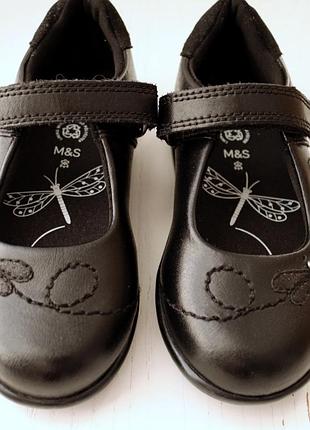 Нові шкіряні туфлі мокасини на липучці m&s для дівчаток