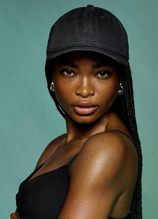 Кепка бейсболка victoria's secret baseball cap - колір black bling