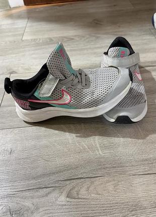 Кросівки nike