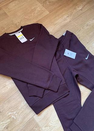Жіночий костюм nike 3