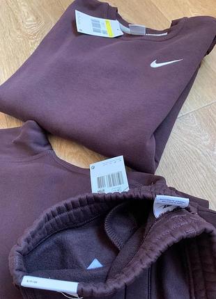 Жіночий костюм nike 5