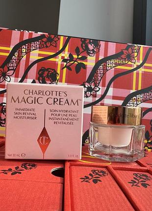 Коем для обличчя charlotte tilbury magic cream, 30 ml, новий