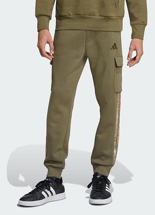 Новые мужские теплые спортивные штаны adidas aop colourblock sportswear jm1714