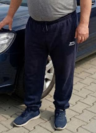 Темно-синие спортивные штаны джоггеры slazenger (4xl / батал)