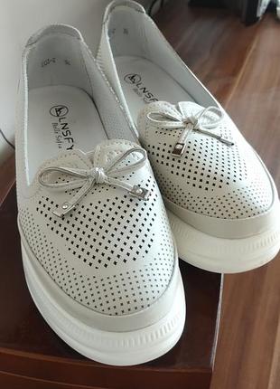 Дуже класні туфлі - лофери, повномірний 36