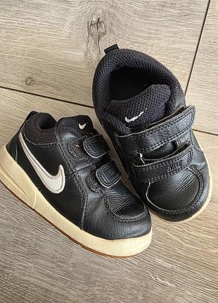 Кросівки дитячі nike шкіряні чорні
