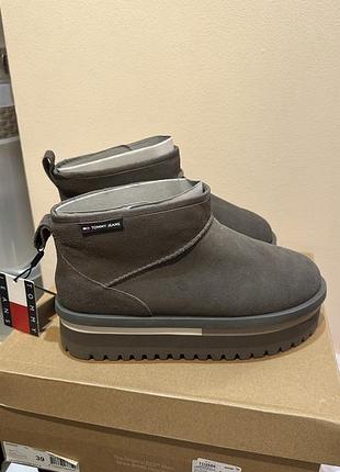 Ugg tommy hilfiger 5
