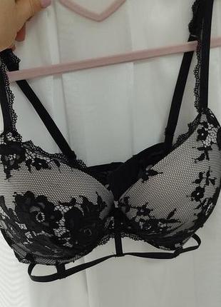 Бюстгальтер жіночий ann summers чорний з мереживом, пуш-ап, розмір 75c