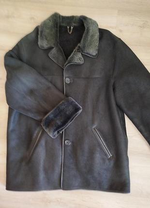 Натуральная дубленка мужская
vitto pelle черного цвета, шерсть,xl
xxl