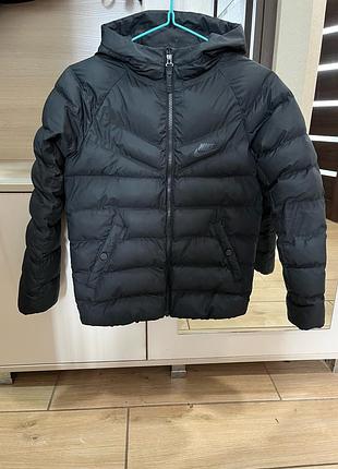 Куртка для хлопчика nike оригінал чорна, на 8-10 років на зріст 128-137