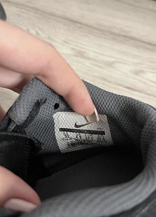 Жіночі кросівки nike 3