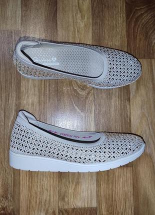 Нові макасини skechers р.40.