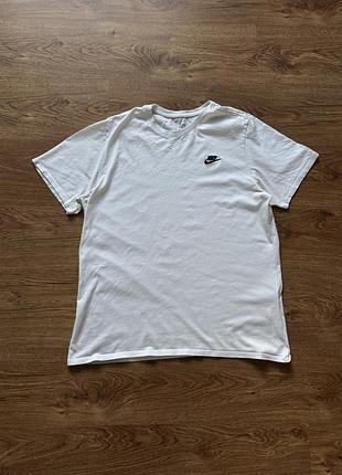 Чоловіча футболка nike біла базова xl