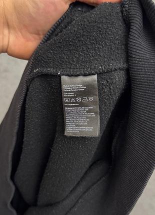 Чоловіча чорна кофта від бренду h&m 6