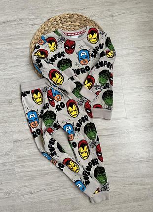 Спортивний костюм для хлопчика з принтом marvel