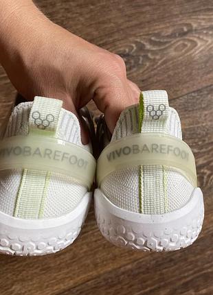 Білі кросівки vivobarefoot оригінал розмір 38
