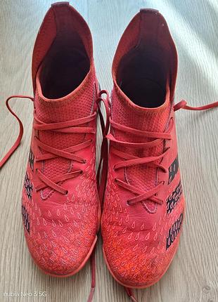 Футбольні сороконіжки дитячі adidas predator, розмір 38, червоні, оригінал