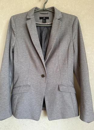 Піджак  жіночий