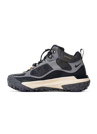 Чоловічі кросівки nike acg mountain fly fur grey black